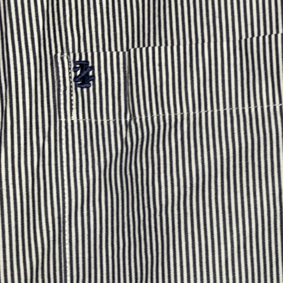 Izod blue & white collared button down shirt size 2XLT - in new condition - Picture 5 of 8